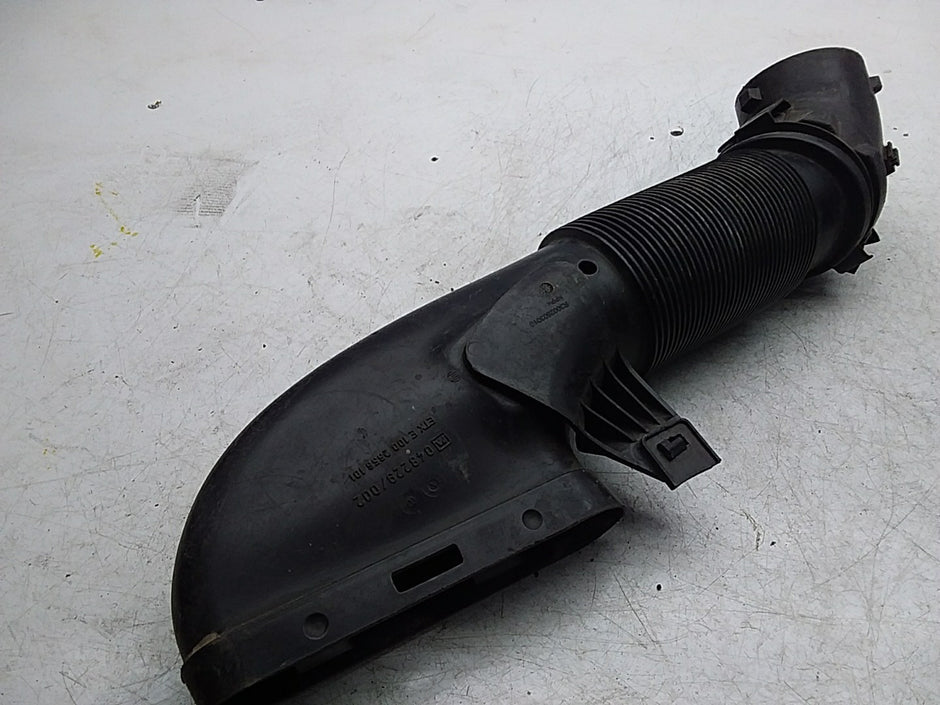 MERCEDES BENZ GLC W253 AIR INTAKE TUBE A6510900400 FMI53