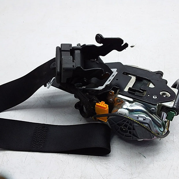 MERCEDES E-CLASS W238 SEAT BELT FRONT RIGHT DRIVER SIDE A2388602900 FMS247 OSF