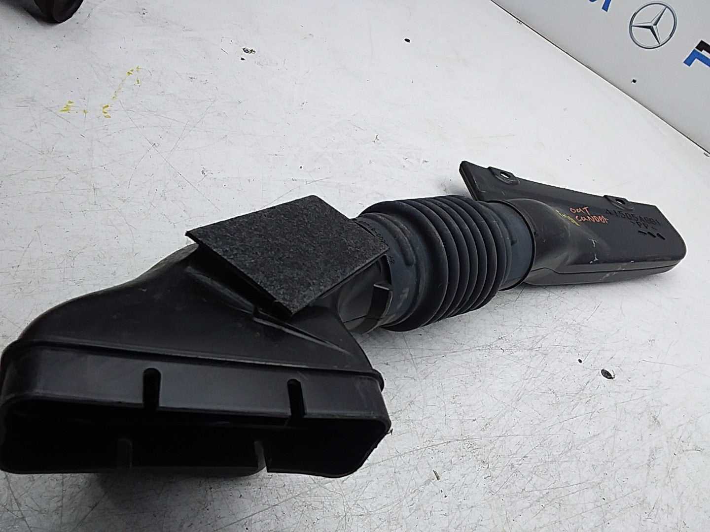 MITSUBISHI OUTLANDER AIR INTAKE TUBE 1505A661 FMI81