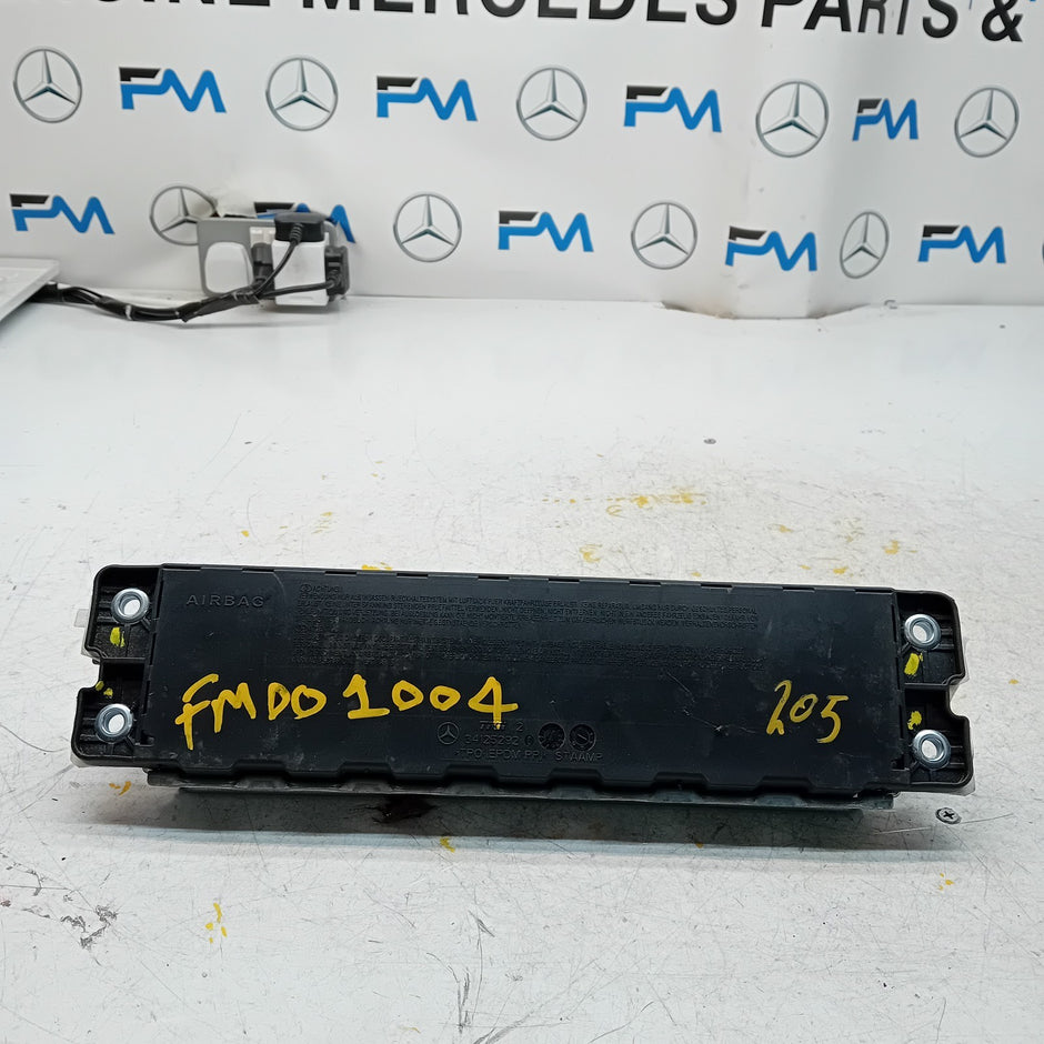 MERCEDES BENZ C CLASS W205 OSF DRIVER SIDE KNEE AIRBAG A2058201600 2017 FM001004