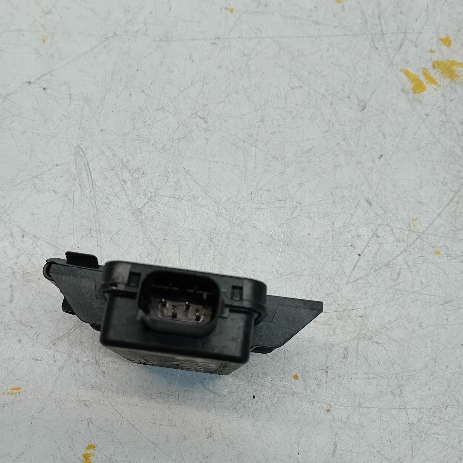 MERCEDES E-CLASS W213 TYRE PRESSURE MONITORING SENSOR A0009008709 FM00867