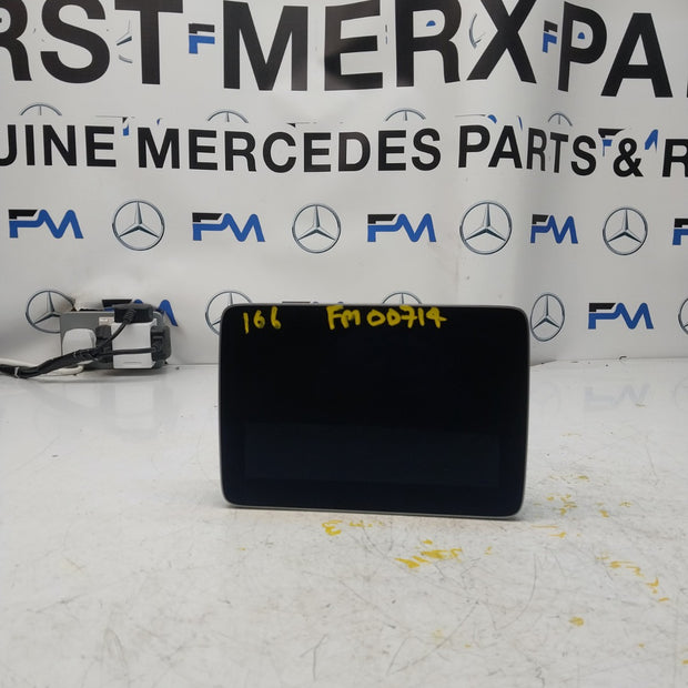 MERCEDES M-CLASS W166 DISPLAY SCREEN A1669001420 2018 FM00714
