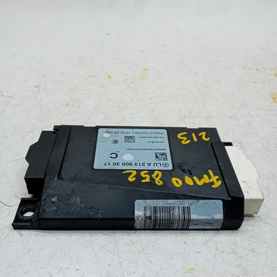 MERCEDES E CLASS IGNITION CONTROL MODULE ECU A2139003017 W213 FM00852