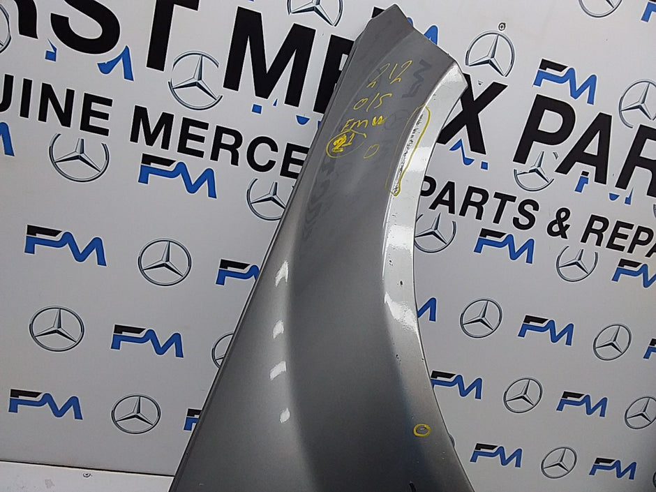 MERCEDES  E-CLASS W212 OS RIGHT DRIVER SIDE WINGS FMW21 2009 ONWARDS 