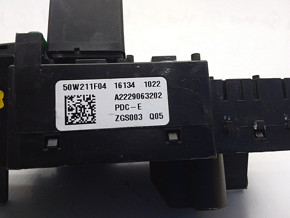 MERCEDES BENZ S-CLASS W222 2014 -2021 FUSE RELAY BOX A2229063202  FMF53