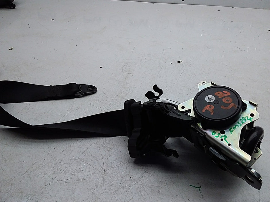 MERCEDES C-CLASS W205 SEAT BELT REAR RIGHT DRIVER SIDE A2058605285 FMS284 OSR