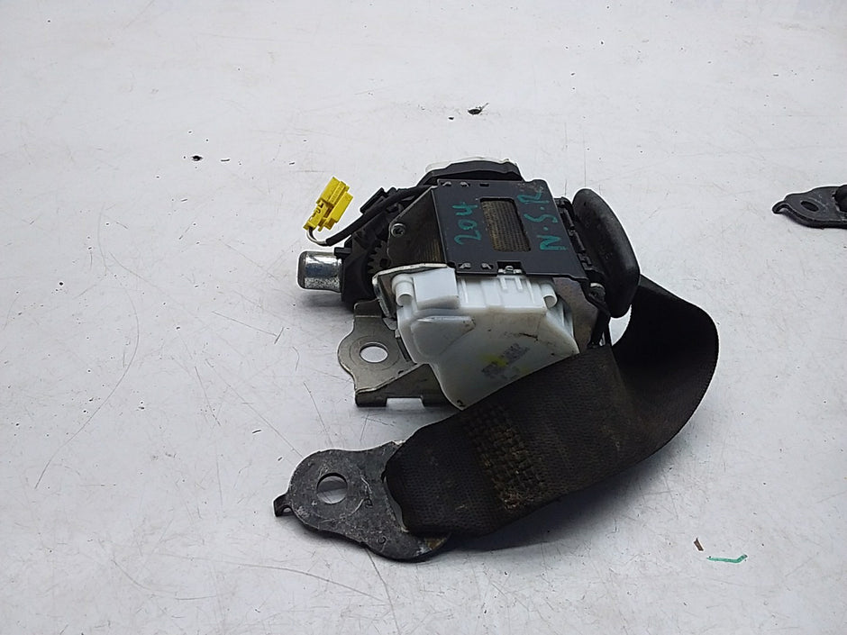 MERCEDES C-CLASS W204 SEAT BELT REAR  LEFT PASSENGER SIDE A2048602886 FMS209 NSR