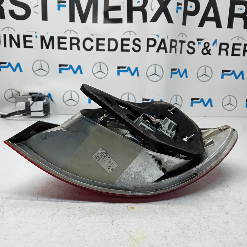 MERCEDES CLC W203 2009 PASSENGER SIDE NS REAR TAIL LIGHT A2038205164 FMT160