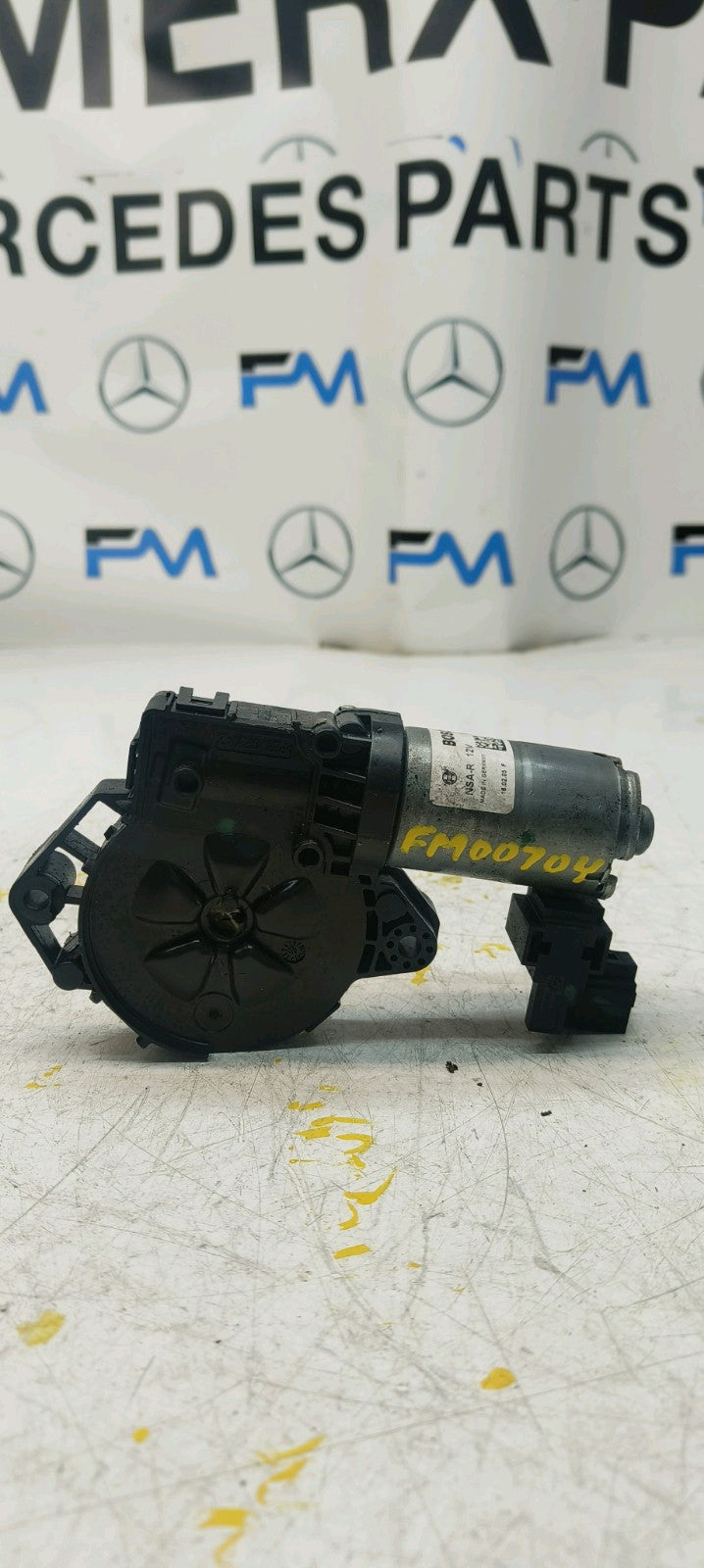 Mercedes C-CLASS W205 2018 Sunroof Motor Regulator 0390200101 FM00704