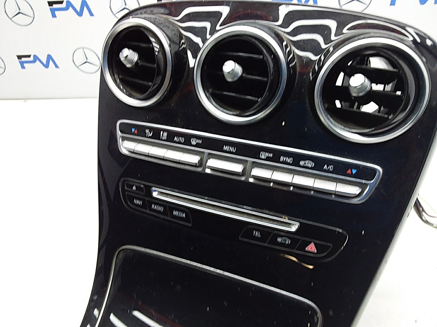 2014 ONWARDS MERCEDES C-CLASS W205 CENTRE  CONSOLE  A2056803805 FMK14
