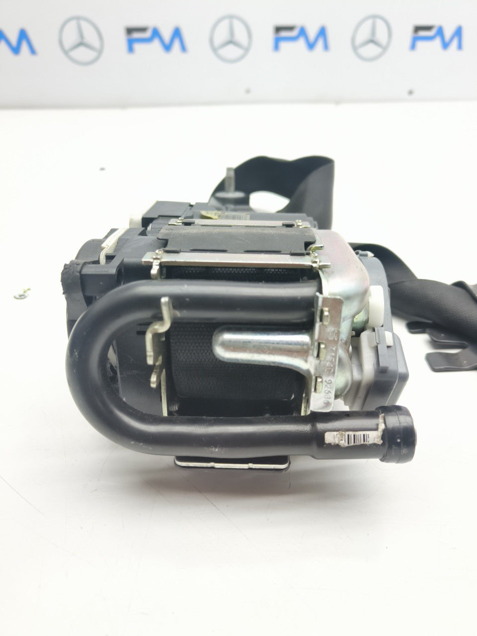 MERCEDES E CLASS W212  SEAT BELT FRONT LEFT PASSENGER SIDE A2128600786 FMS20 NSF