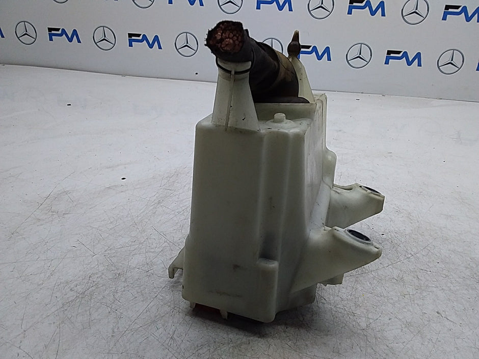 Mercedes C-CLASS  W205 Fuse Relay Junction Box  FMF151 A2059981301