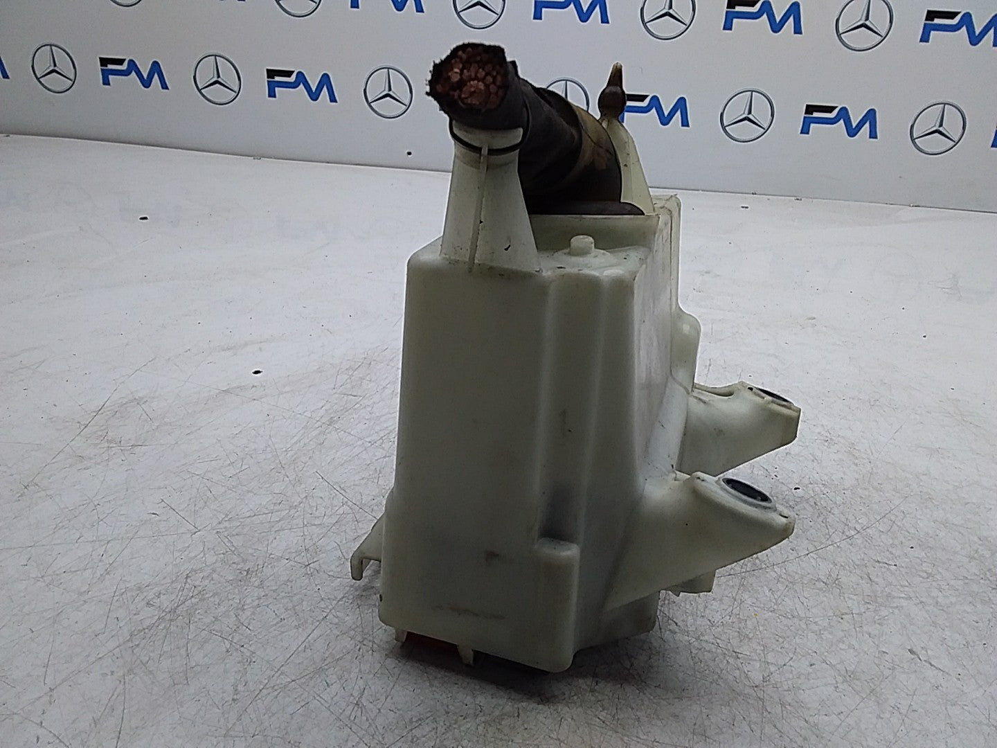 Mercedes C-CLASS  W205 Fuse Relay Junction Box  FMF151 A2059981301