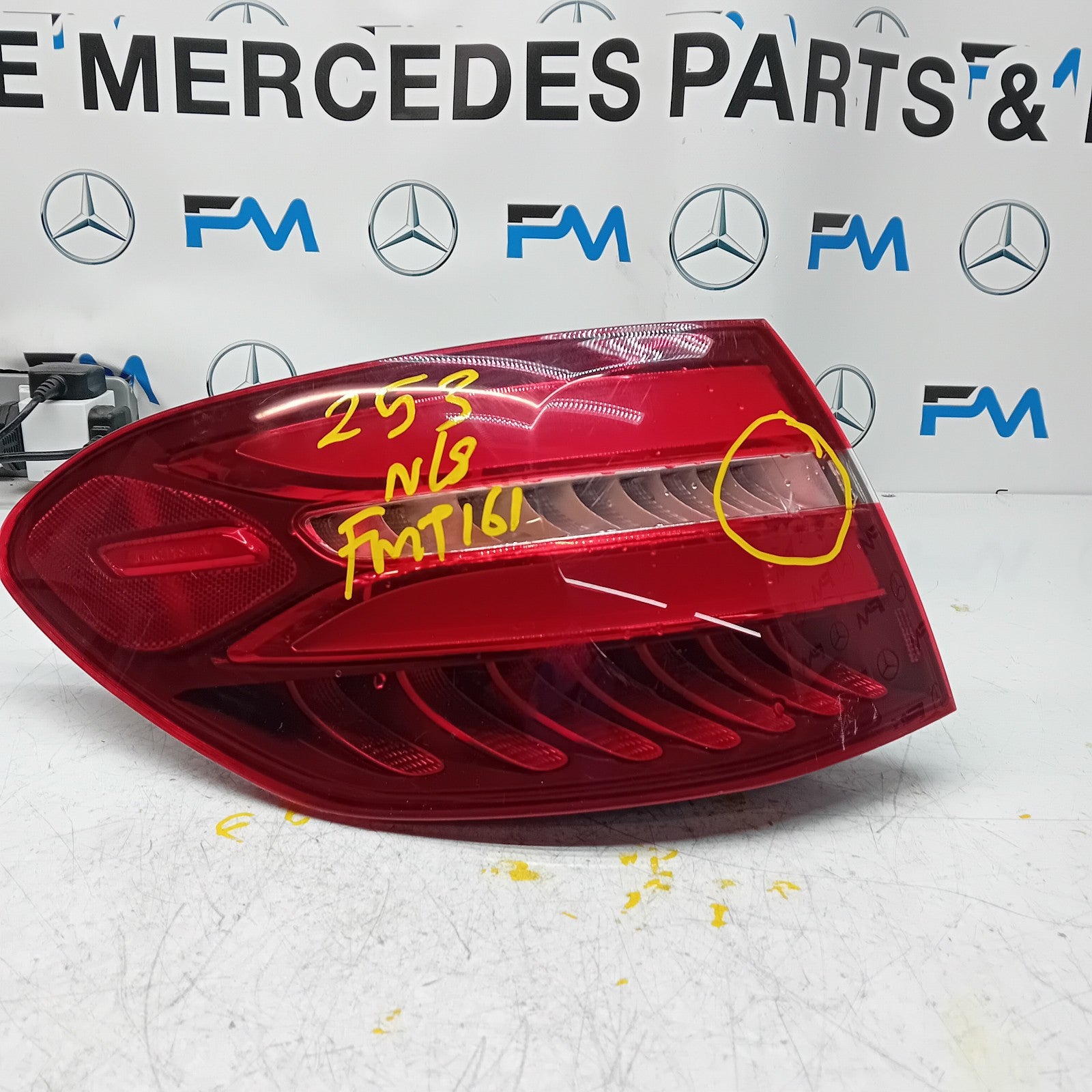 MERCEDES GLC W253 PASSENGER SIDE NS REAR TAIL LIGHT 2016 Onwards FMT161