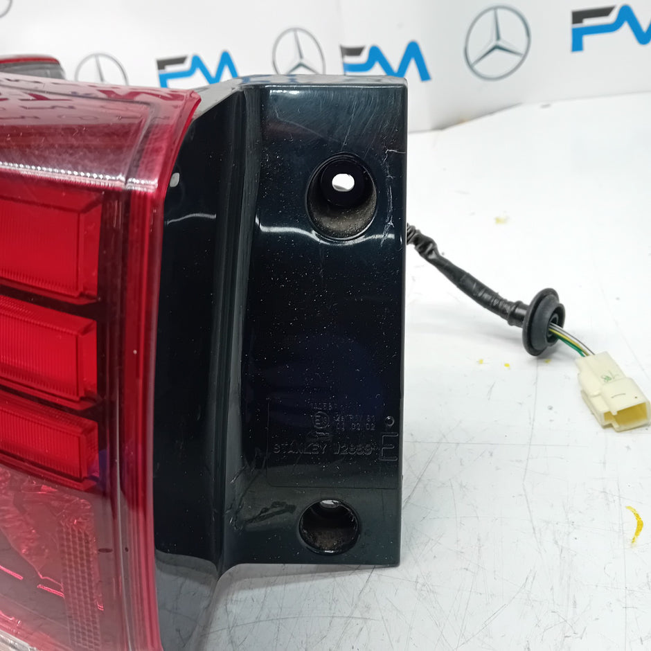 MITSUBISHI OUTLANDER MK3 2015-19 PASSENGER SIDE NS OUTER REAR TAIL LIGHT FMT140