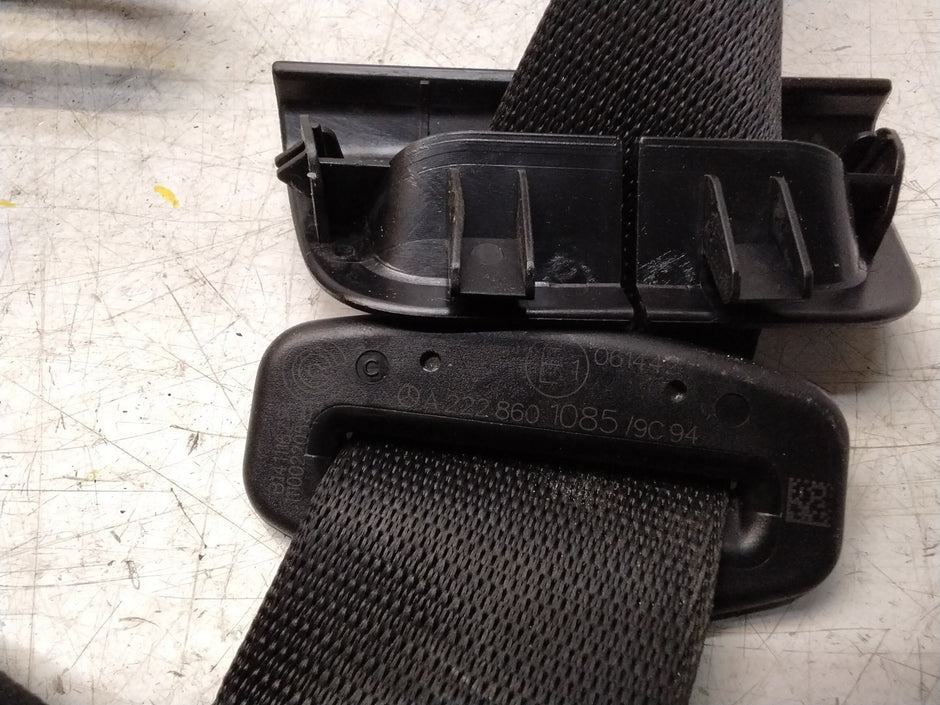 MERCEDES S CLASS W222 SEAT BELT CENTER MIDDLE REAR A2228601085 FMS665 