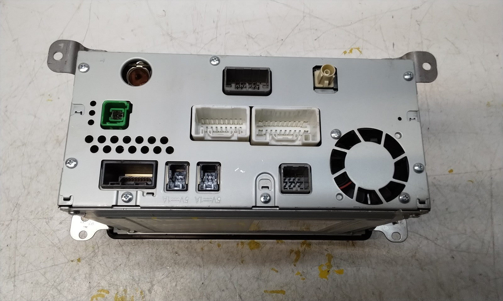 MITSUBISHI OUTLANDER 2018-2019 SAT NAV MULTIMEDIA SCREEN 8740A022 FM00759