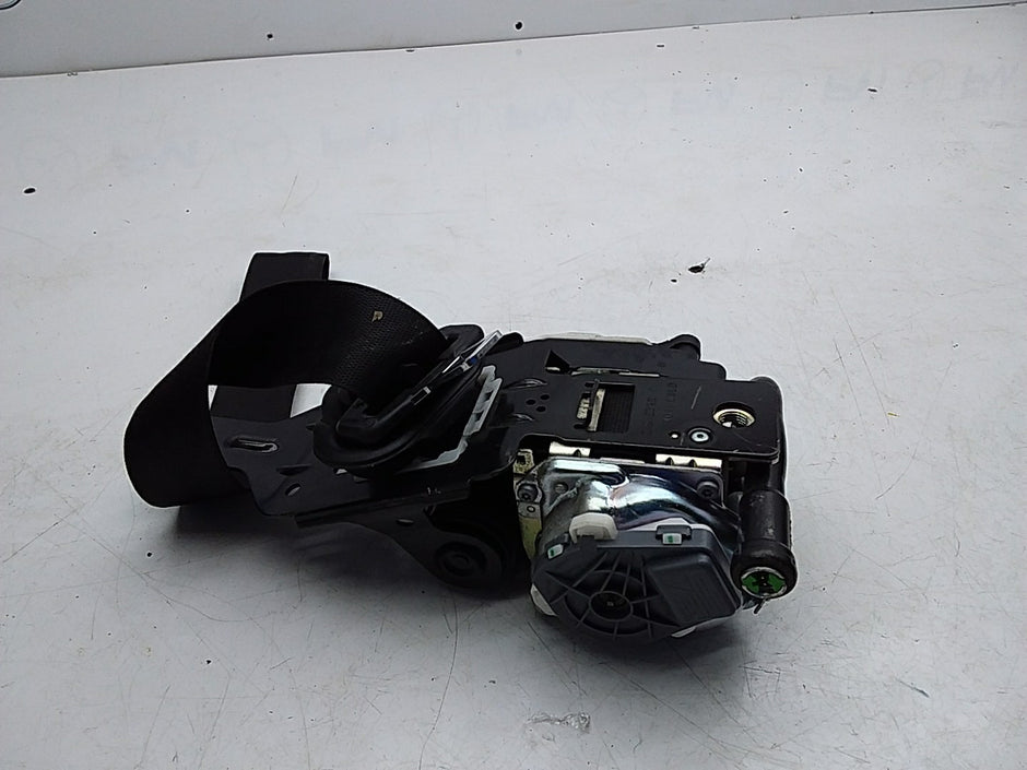 MERCEDES C-CLASS W204 SEAT BELT FRONT LEFT PASSENGER SIDE A2048601585 FMS218 NSF