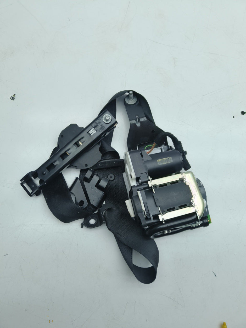MERCEDES E-CLASS W212  SEAT BELT FRONT LEFT PASSENGER SIDE A2128600786 FMS23 NSF