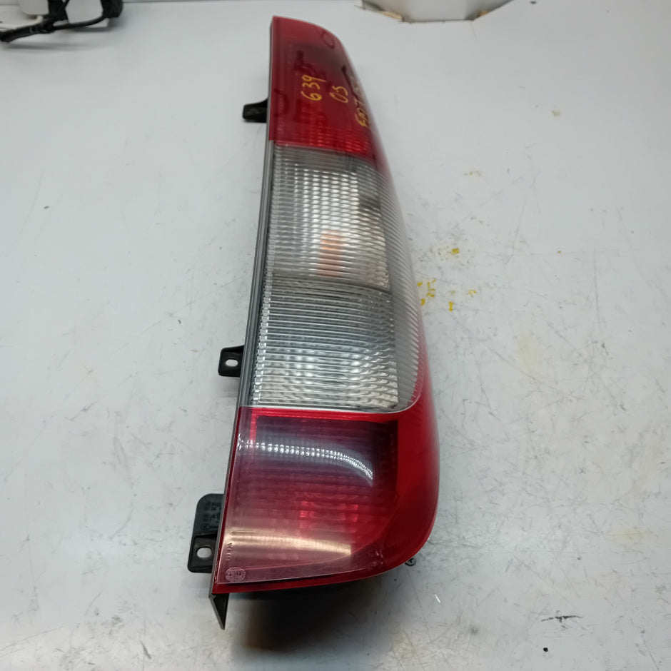 MERCEDES VITO W639 2004-14 DRIVER OS OUTER REAR TAIL LIGHT 964678-01 FMT152