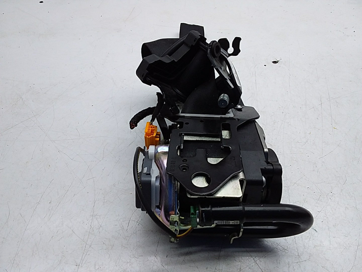MERCEDES E-CLASS W238 SEAT BELT FRONT RIGHT DRIVER SIDE A2388602900 FMS248 OSF