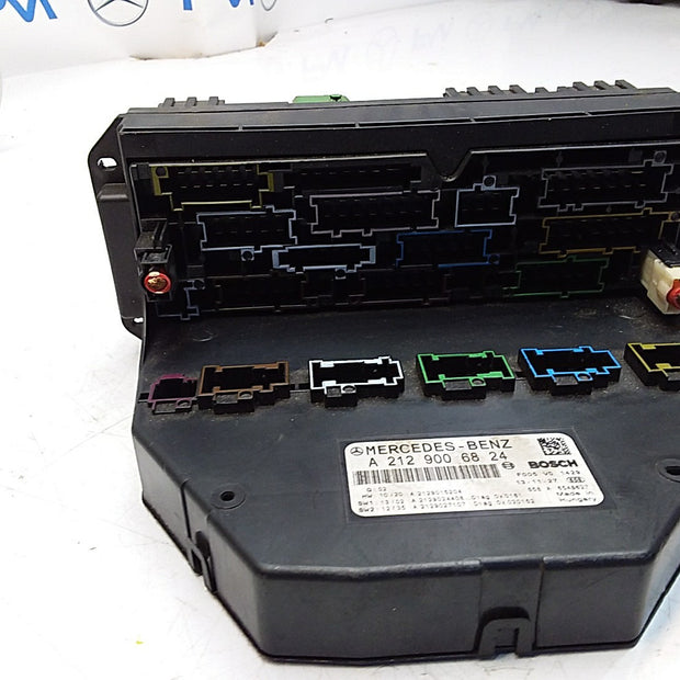 Mercedes E-CLASS W212 Fuse  Box RELAY A2129006824 FMF97