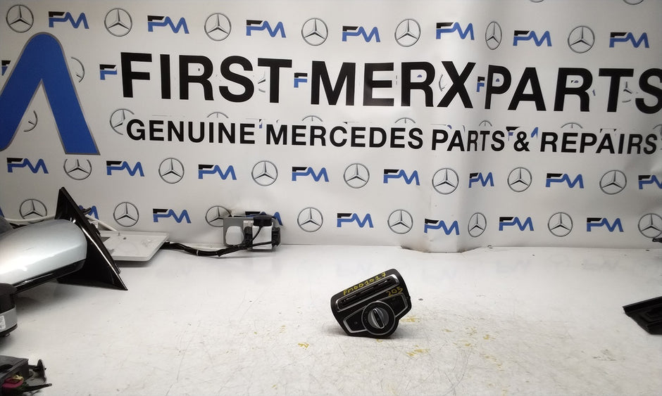 MERCEDES C-CLASS W205 HEADLIGHT CONTROL SWITCH 2014-2020 A2059051810 FM001017