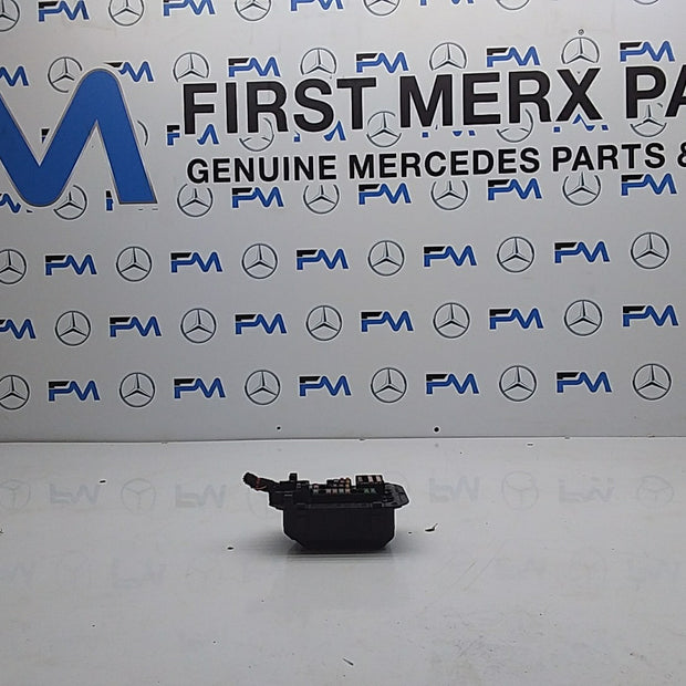 2017/2023 MERCEDES-BENZ E CLASS W213  FUSE BOX  A2135403038 FMF27