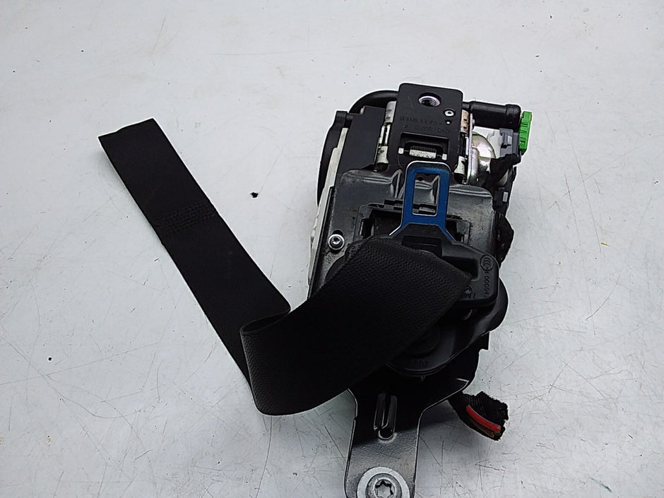 MERCEDES C-CLASS W204 SEAT BELT FRONT LEFT PASSENGER SIDE A2048601585 FMS220 NSF