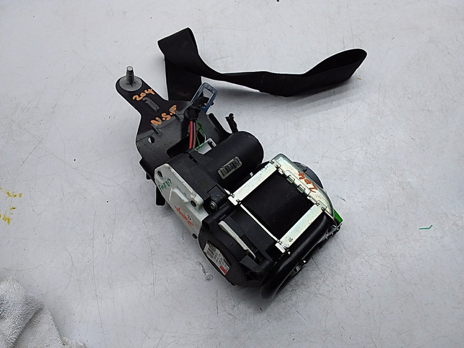 MERCEDES C-CLASS W204 SEAT BELT FRONT LEFT PASSENGER SIDE A2048601985 FMS217 NSF