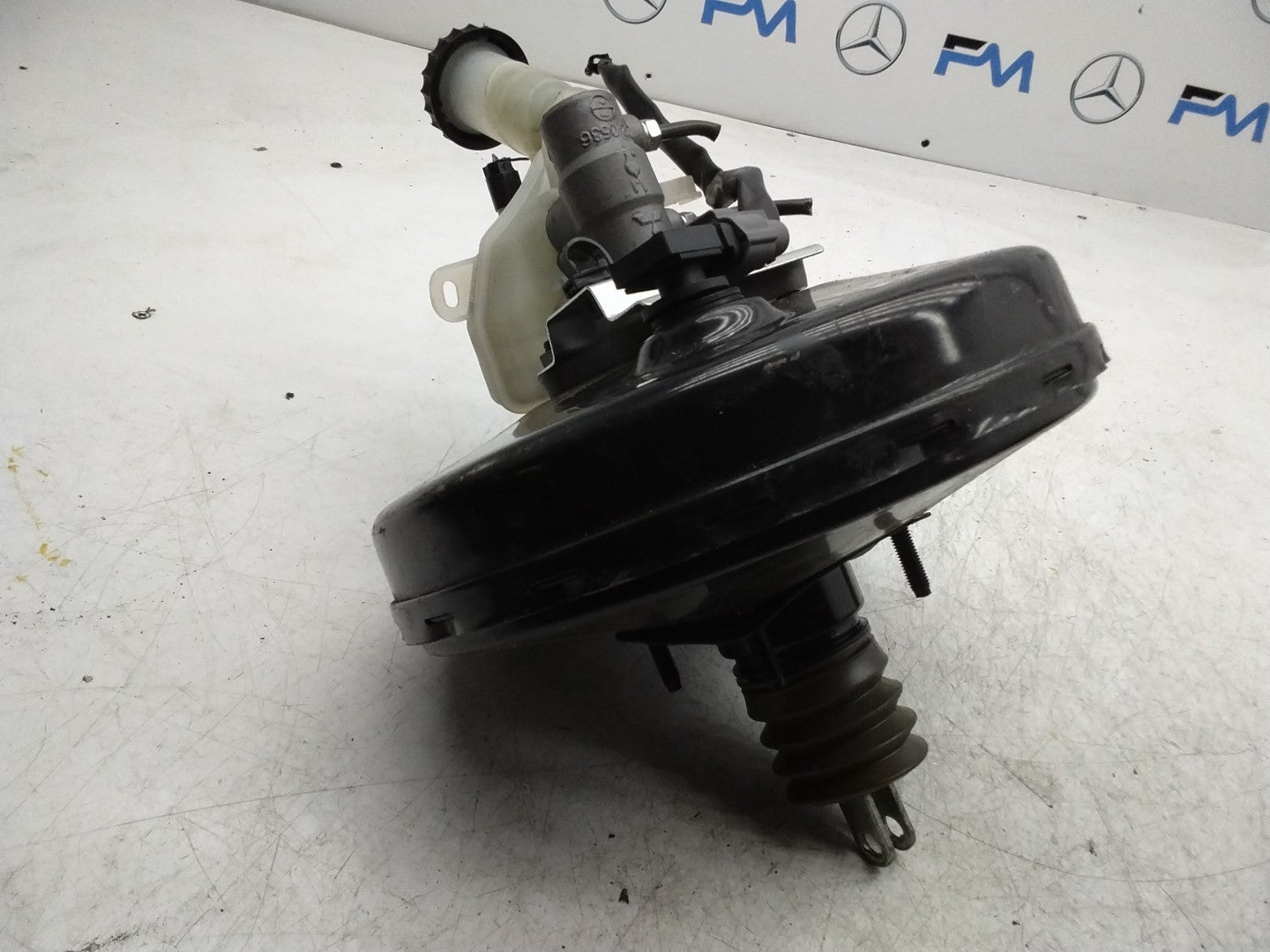 MITSUBISHI OUTLANDER BRAKE SERVO 4680A296 FMB52