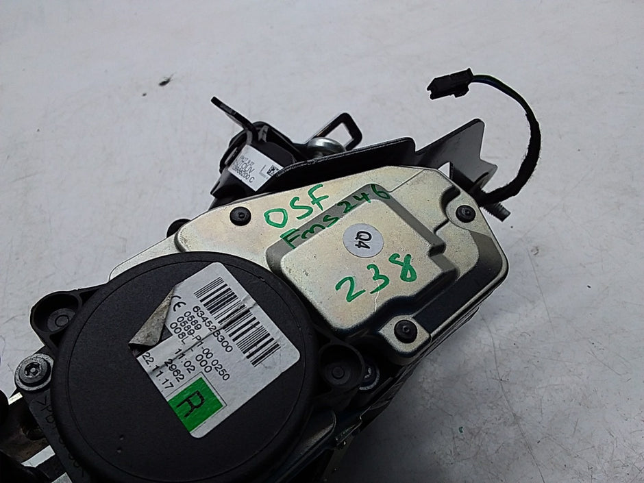 MERCEDES E-CLASS W238 SEAT BELT FRONT RIGHT DRIVER SIDE A2388602900 FMS246 OSF