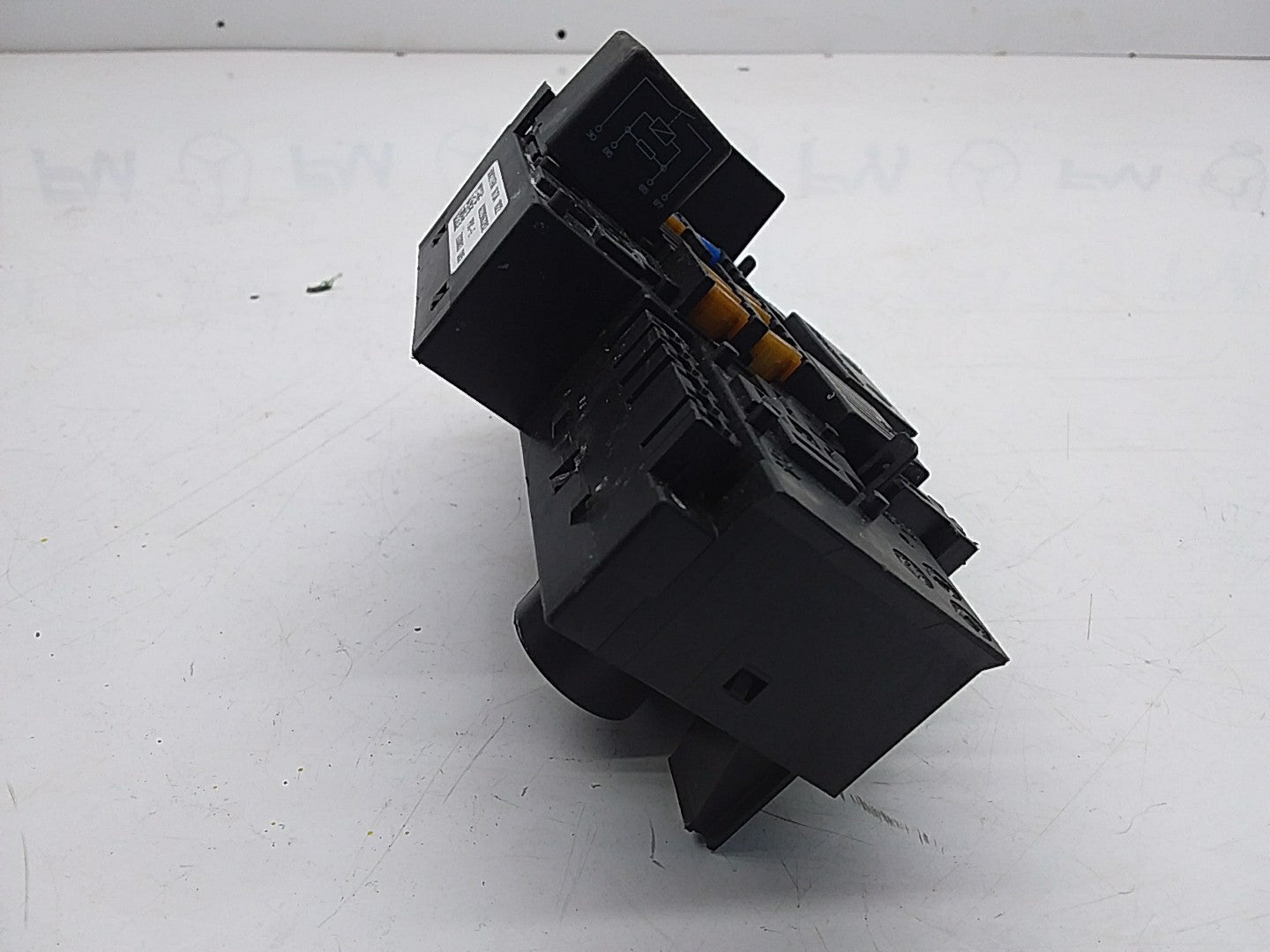 MERCEDES S CLASS FUSE RELAY BOX A2229063202 W222 2014 -2021 FMF53