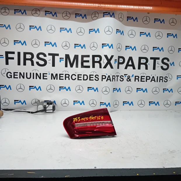 MERCEDES GLC W253 PASSENGER SIDE NS REAR TAIL LIGHT A2539068100 2016 FMT164