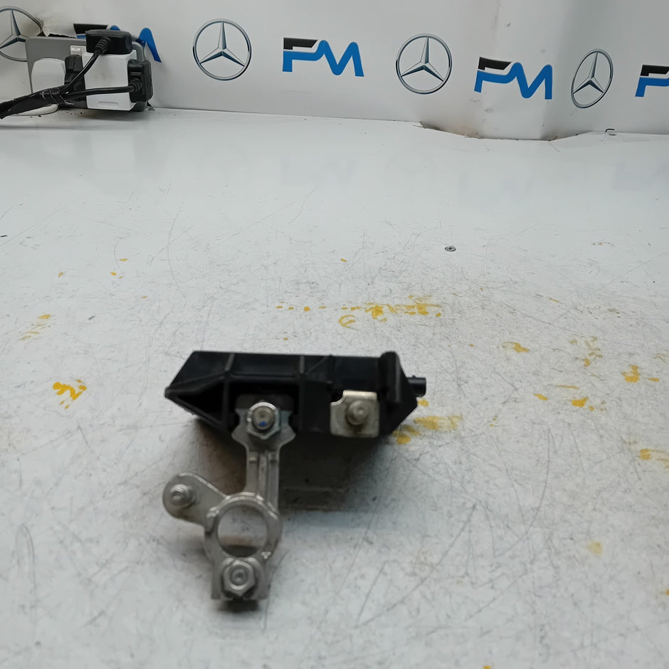 MERCEDES  C E CLASS W205 W213 NEGATIVE BATTERY CLAM TERMINAL A0009061505 FM00978
