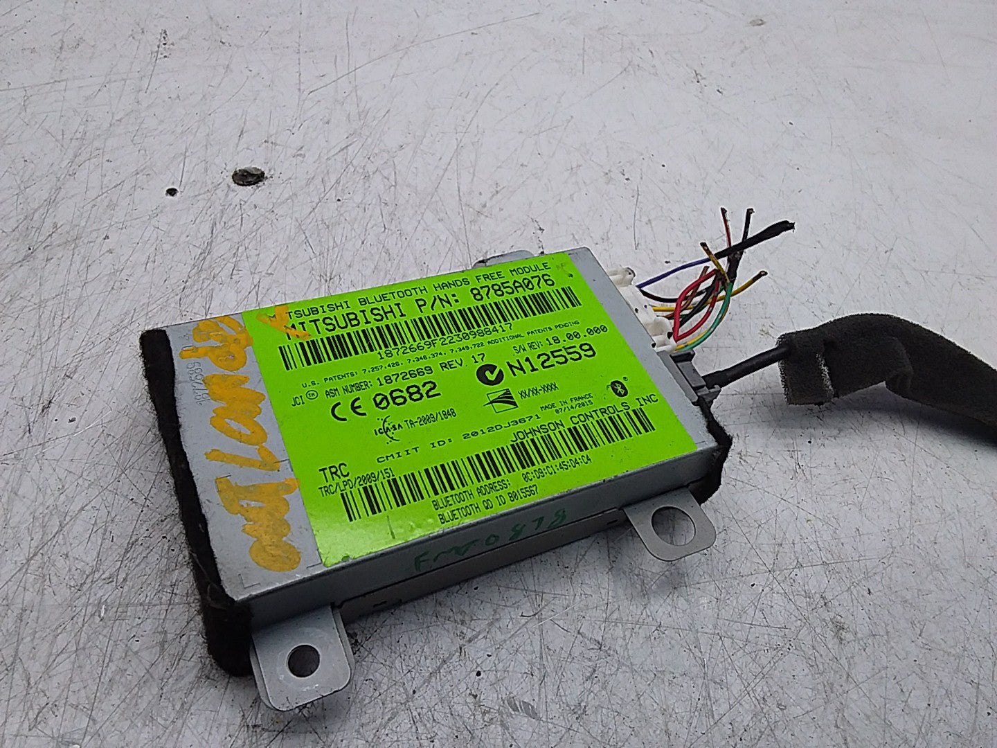 MITSUBISHI  OUTLANDER BLUETOOTH HANDS FREE MODULE FMR04 8785A076
