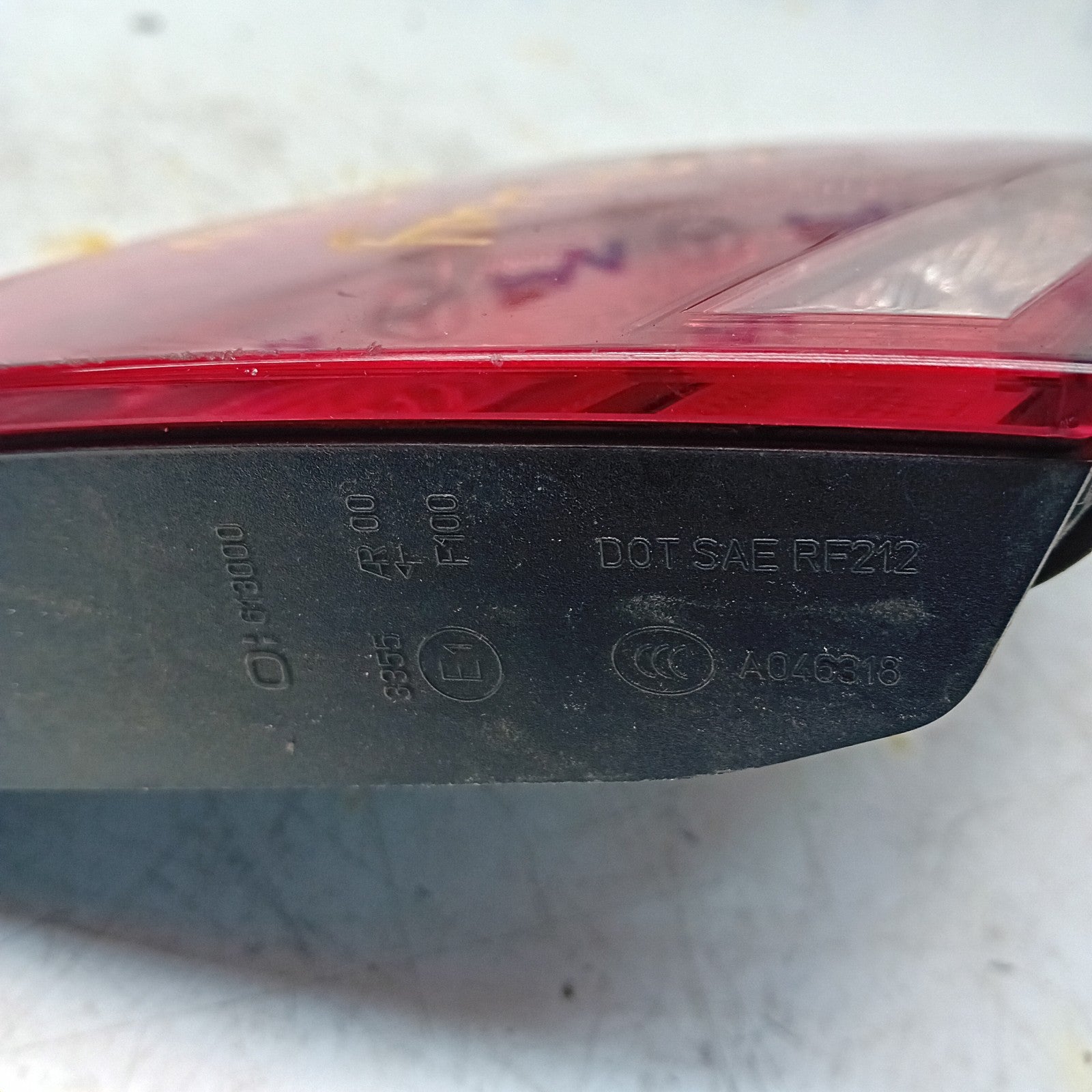 MERCEDES E-CLASS W212 PASSENGER SIDE NS REAR TAIL LIGHT FMT123