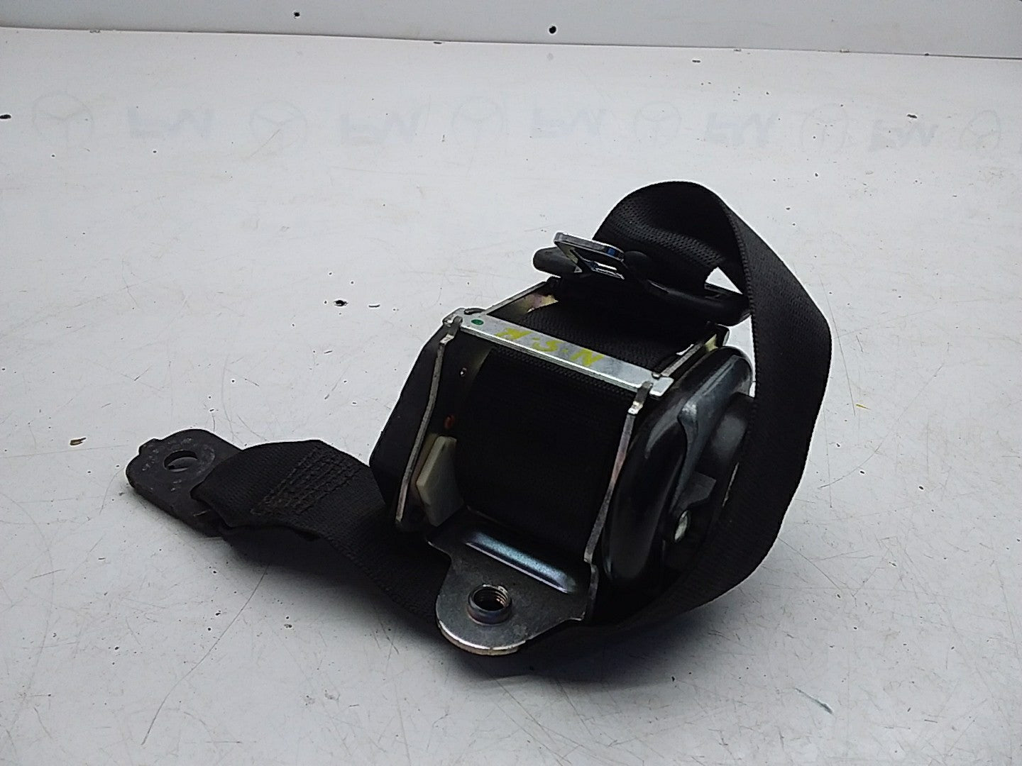MERCEDES E-CLASS W207 SEAT BELT REAR  LEFT PASSENGER SIDE A2078603985 FMS208 NSR