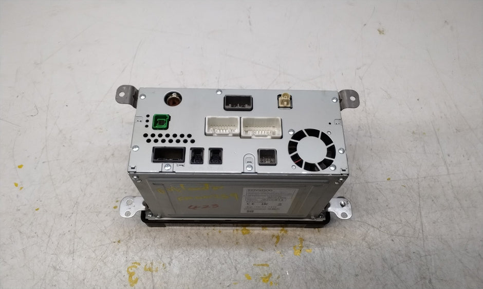 MITSUBISHI OUTLANDER 2018-2019 SAT NAV MULTIMEDIA SCREEN 8740A022 FM00759