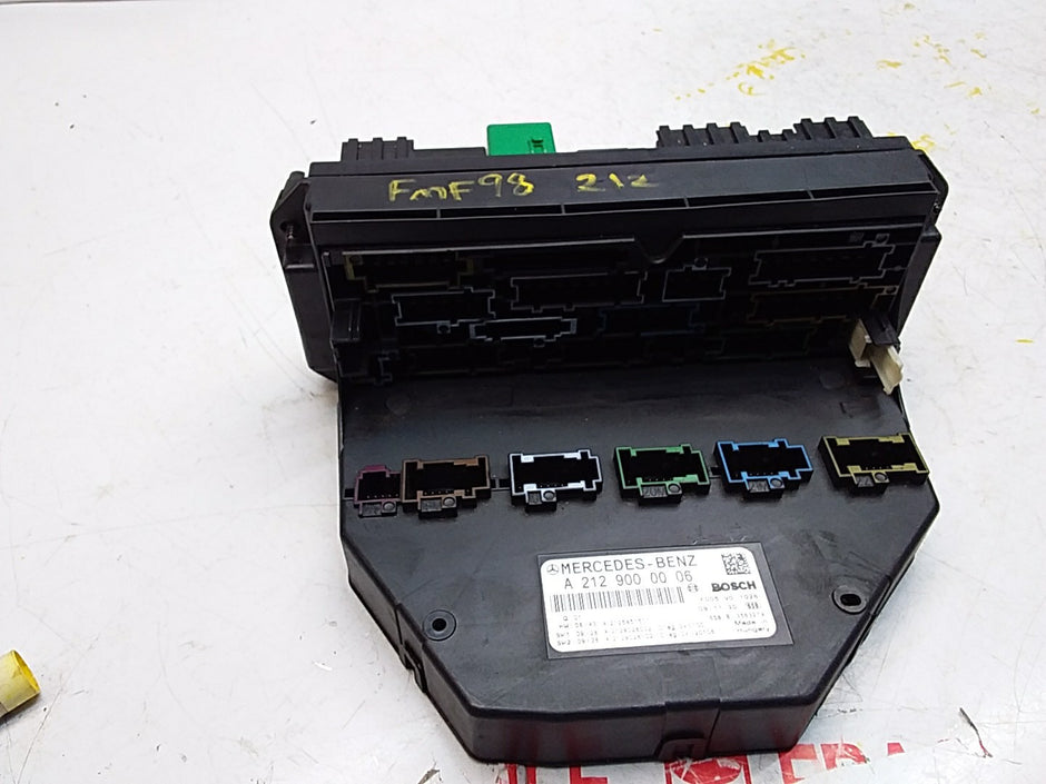 Mercedes E-CLASS W212 Fuse  Box RELAY A2129000006 FMF98