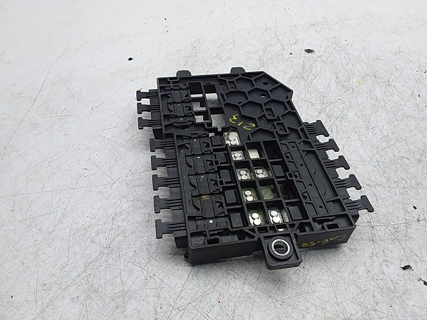 MERCEDES BENZ  E-CLASS  W213 FUSE RELAY JUNCTION BOX  A2135406200  FMF154