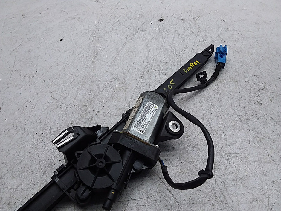 MERCEDES MERCEDES C-CLASS W205  SEAT BELT RETRACTOR 2058600282 FMR01