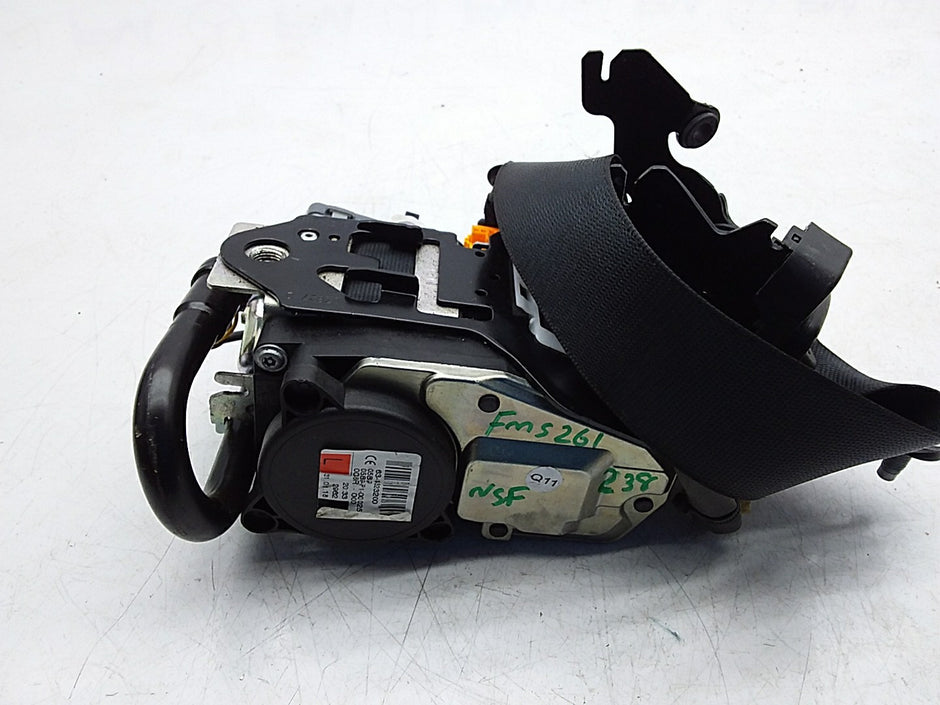 MERCEDES E-CLASS W238 SEAT BELT FRONT LEFT PASSENGER SIDE A2388602800 FMS261 NSF