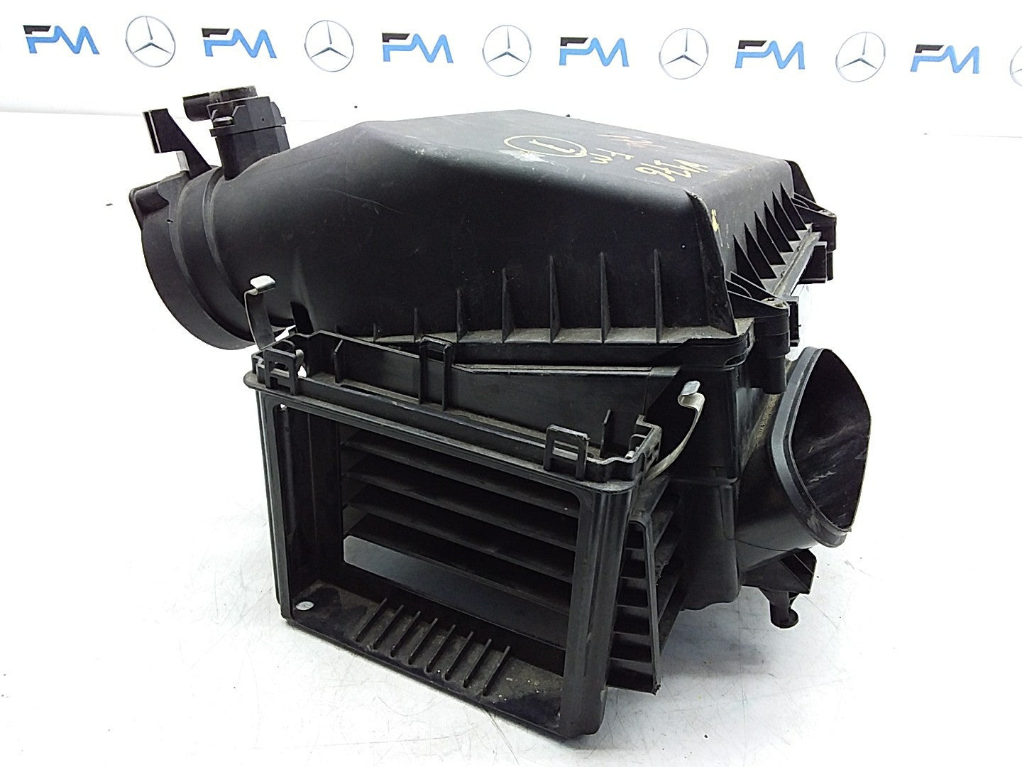 MERCEDES GLA CLASS X156 2013-2020 AIR FILTER BOX  SENSOR 2.1 D A6450900001 FMA01