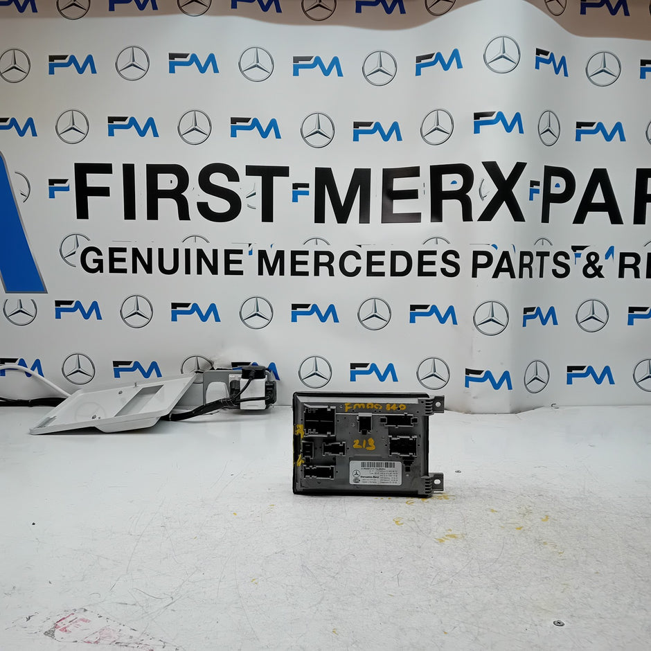 MERCEDES E-CLASS REAR SAM CONTROL MODULE W213 A2139009212 FM00840 (DAMAGED)