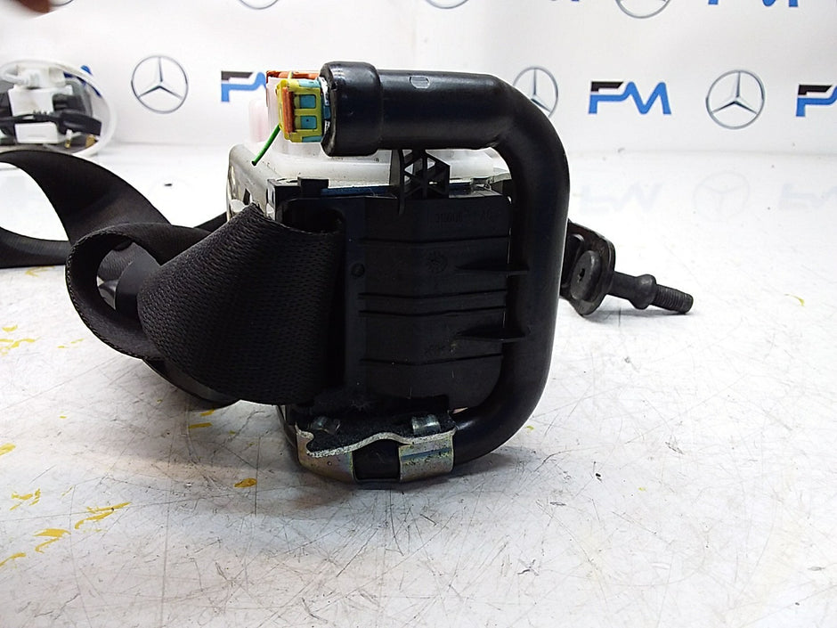 MERCEDES A CLASS  FRONT RIGHT SEAT BELT WITH PRETENSIONER A1778600800 FMS50 OSF