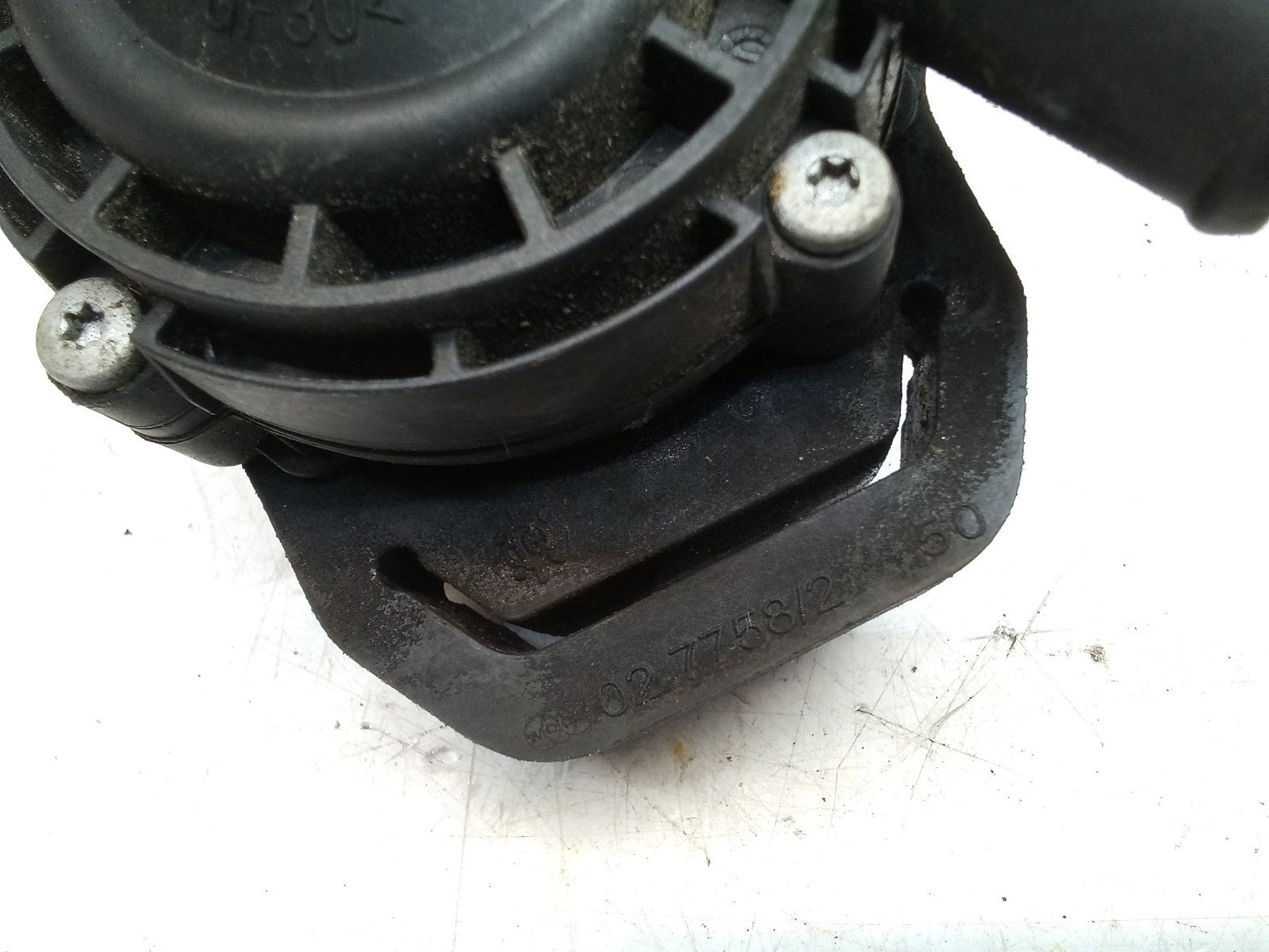 Mercedes E-CLASS W211 ELECTRIC COOLANT WATER PUMP A2118350028 FM00796