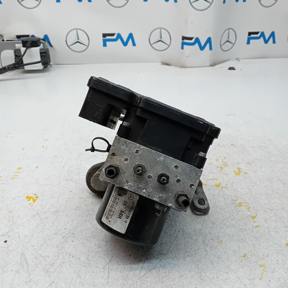MERCEDES C-CLASS W205 ABS PUMP MODULE CONTROL UNIT A1729014100 FM00976