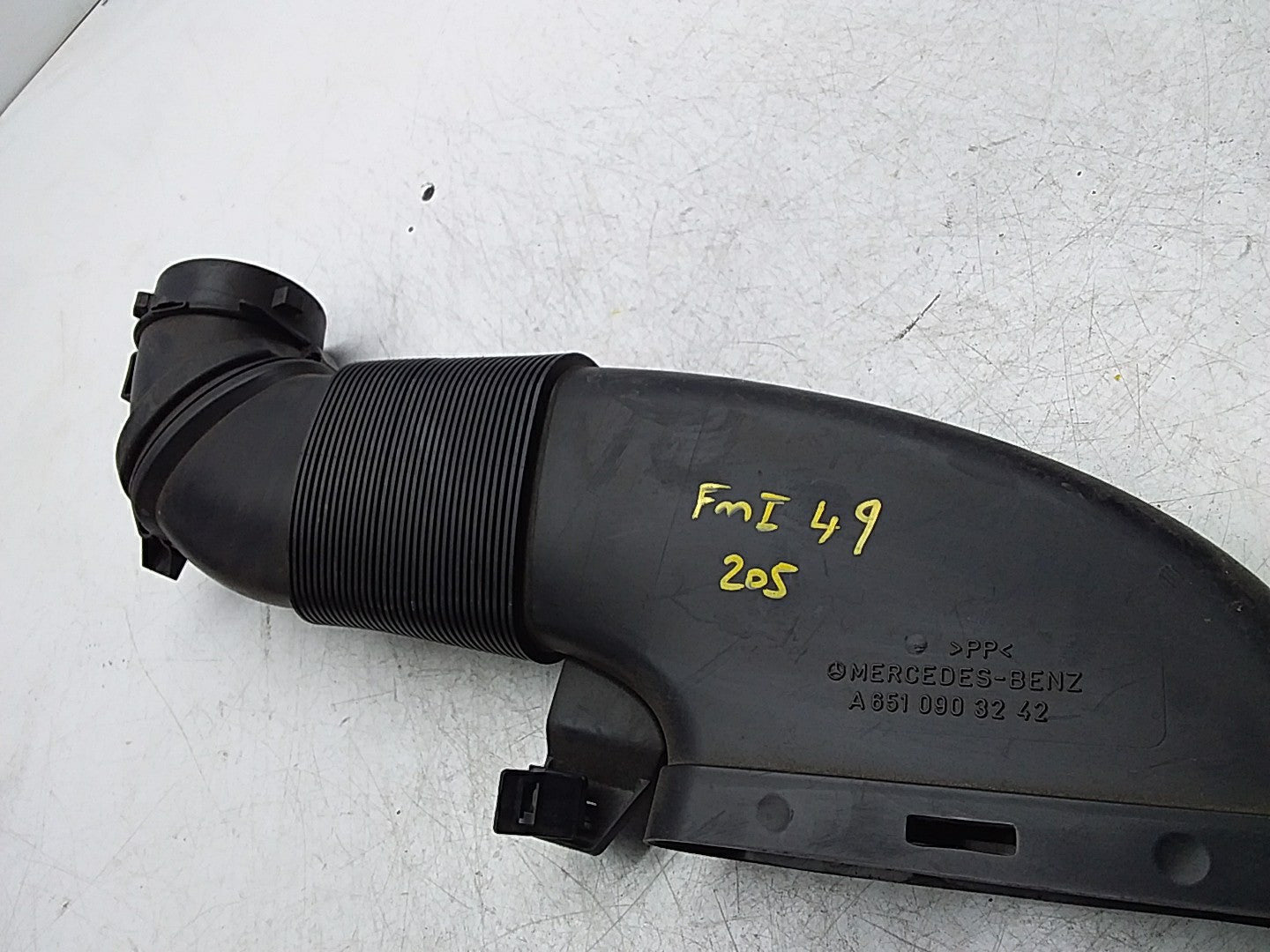 MERCEDES BENZ C-CLASS W205 AIR INTAKE TUBE A6510903242 FMI49