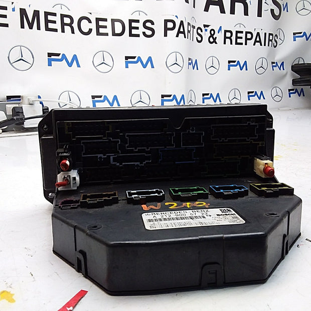 Mercedes E-CLASS W212 Fuse  Box RELAY A2129005722 FMF94